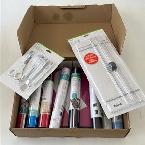 NEW Cricut Everything Bundle V3